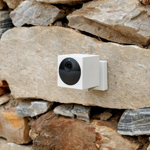 Camara De Seguridad Wyze Cam Outdoor Blanco